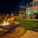 250sqm Garden Duplex With Jacuzzi, Sea View Cinema *