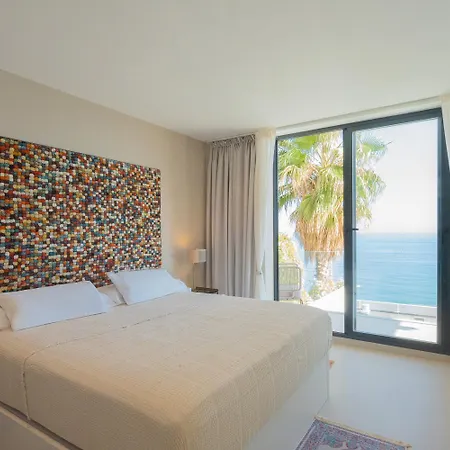 Apartment Casa Folimanka, 250sqm Garden Duplex With Jacuzzi, Sea View & Cinema Torremolinos