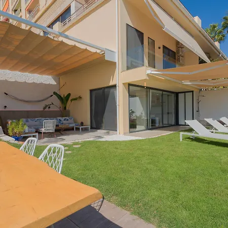 Apartament 250sqm Garden Duplex With Jacuzzi, Sea View Cinema *