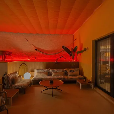 Apartamento 250sqm Garden Duplex With Jacuzzi, Sea View Cinema *