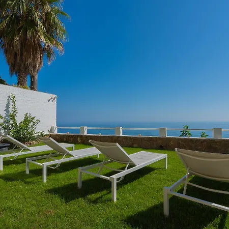 Casa Folimanka, 250sqm Garden Duplex With Jacuzzi, Sea View & Cinema