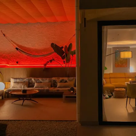 250sqm Garden Duplex With Jacuzzi, Sea View Cinema Apartamento *