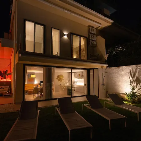 Casa Folimanka, 250sqm Garden Duplex With Jacuzzi, Sea View & Cinema Апартаменти Торремолінос