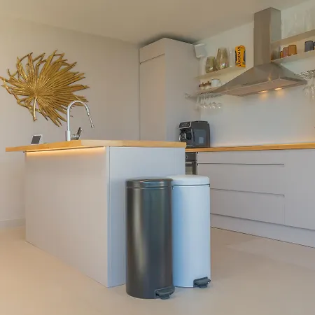 250sqm Garden Duplex With Jacuzzi, Sea View Cinema