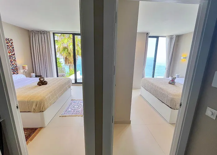 Appartement 250sqm Garden Duplex With Jacuzzi, Sea View Cinema