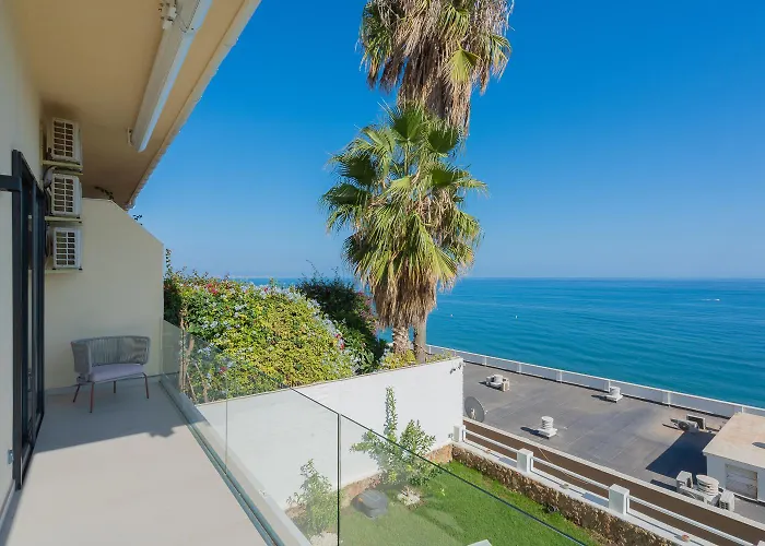 250sqm Garden Duplex With Jacuzzi, Sea View Cinema Appartement Torremolinos