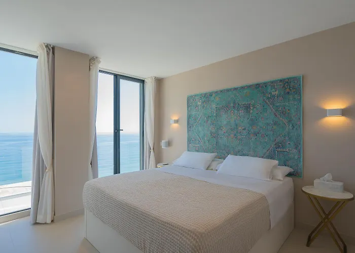 Appartement 250sqm Garden Duplex With Jacuzzi, Sea View Cinema