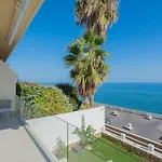 Private 250sqm Garden Duplex, Jacuzzi, Cinema, Sea View Escape Apartment Torremolinos