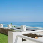 250sqm Garden Duplex With Jacuzzi, Sea View Cinema شقة
