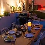 شقة 250sqm Garden Duplex With Jacuzzi, Sea View Cinema توريمولينوس