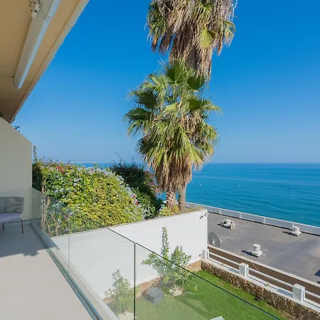 Private 250sqm Garden Duplex, Jacuzzi, Cinema, Sea View Escape Apartmán Torremolinos