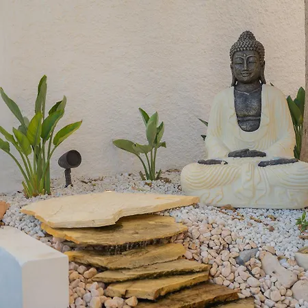 250sqm Garden Duplex With Jacuzzi, Sea View Cinema *