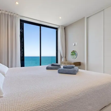 Casa Folimanka, 250sqm Garden Duplex With Jacuzzi, Sea View & Cinema * Torremolinos