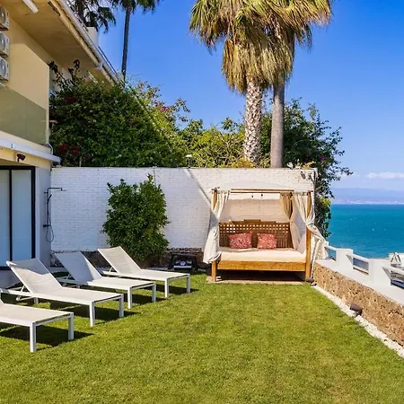 Appartement Casa Folimanka, 250sqm Garden Duplex With Jacuzzi, Sea View & Cinema *