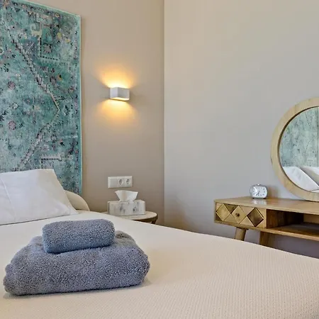 Casa Folimanka, 250sqm Garden Duplex With Jacuzzi, Sea View & Cinema Appartement