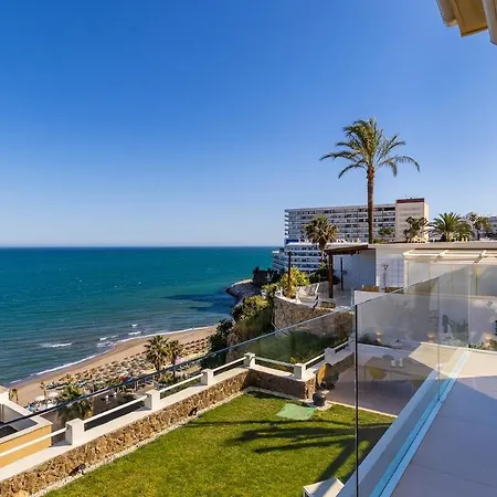 Lägenhet Casa Folimanka, 250sqm Garden Duplex With Jacuzzi, Sea View & Cinema Torremolinos