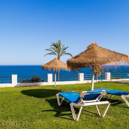 Appartement Casa Folimanka, 250sqm Garden Duplex With Jacuzzi, Sea View & Cinema