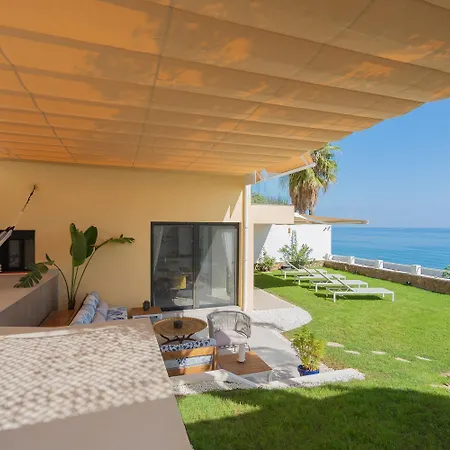 Casa Folimanka, 250sqm Garden Duplex With Jacuzzi, Sea View & Cinema * Torremolinos