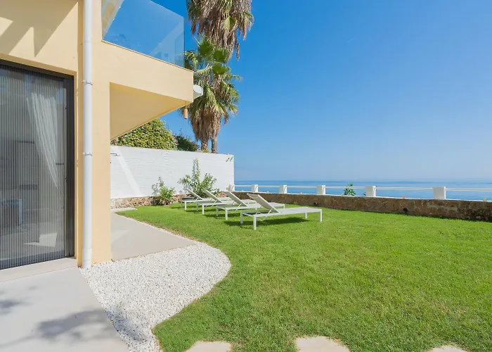 250sqm Garden Duplex With Jacuzzi, Sea View Cinema