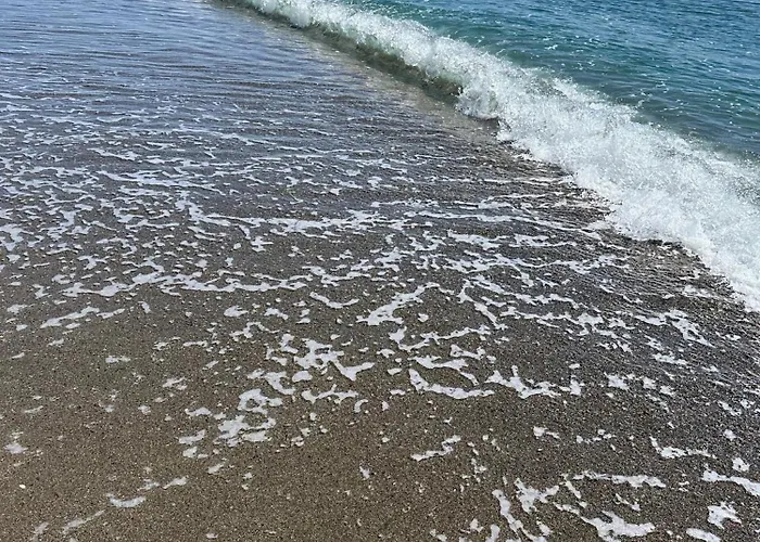 Lejlighed 250sqm Garden Duplex With Jacuzzi, Sea View Cinema *