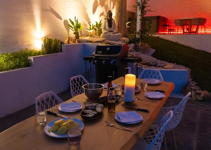 아파트 250sqm Garden Duplex With Jacuzzi, Sea View Cinema 토레몰리노스